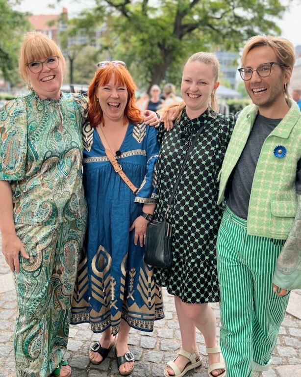 Loppen og Lærlingen, Liselotte Mikkelsen, Rikke Andersen, Rikke Fog og Niels Jørgen Jørgensen